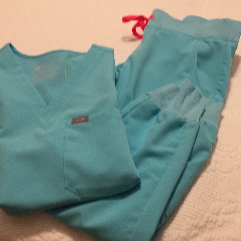 Scrubs /worn once